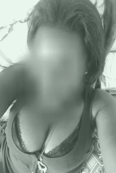 Anja, 35