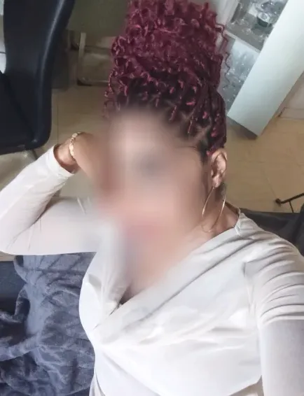 Aylin, 36