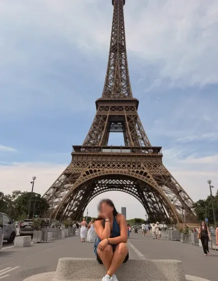 Charlotte, 27