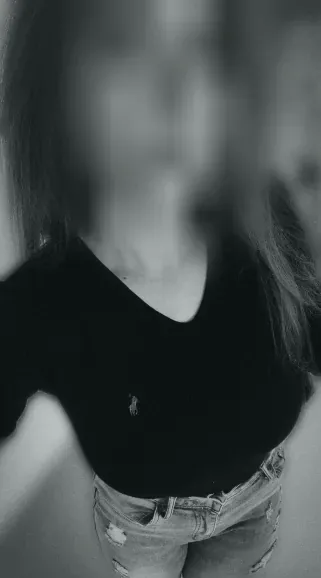 Christina, 26