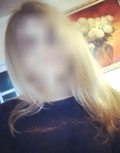 Claudia, 34