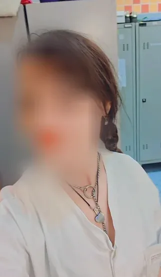 Fabienne, 32
