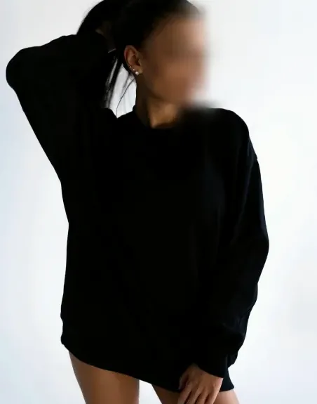 Nora, 29